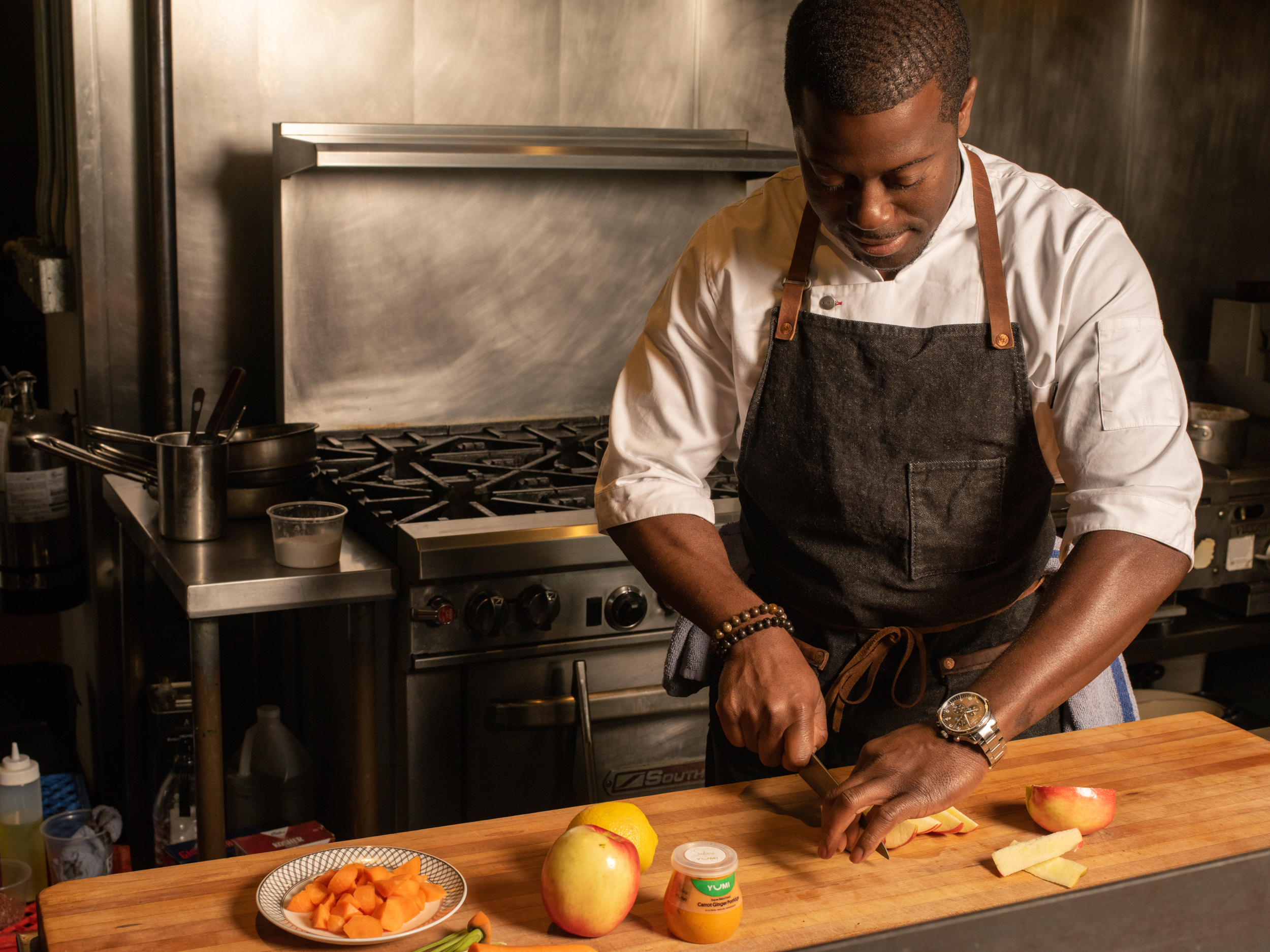 hello yumi baby food